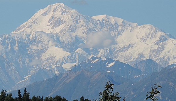 The mountain! Mount McKinley! 