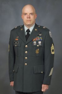 The official US Army photo of SFC Kenneth Wood